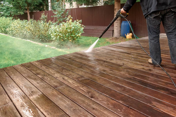 Best Sign and Awning Cleaning  in Aurora, OH
